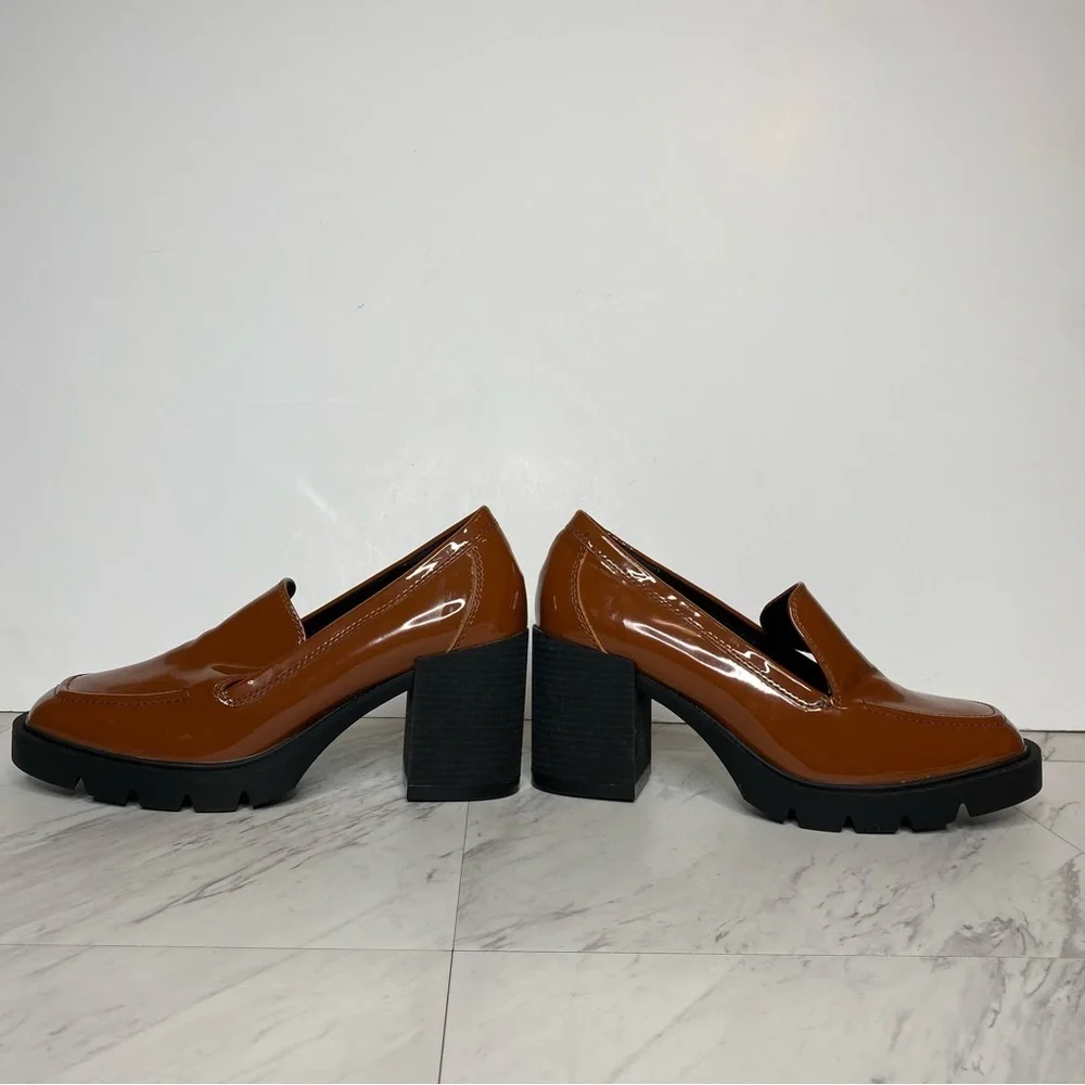 New! Blondo Josie Cognac Patent Heeled Loafer 11